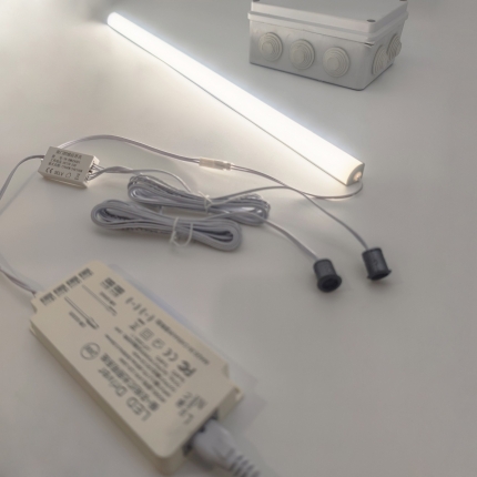Cabinet Light for corner